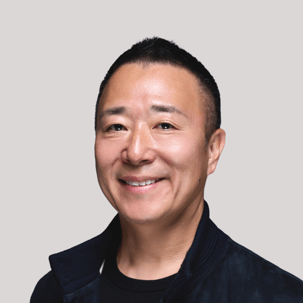 ストライプジャパンの日本における成長・営業戦略を担当。入社後、Digital Native Segment Leadとして成長を牽引。前職ではマイクロソフトのEnterprise Commercial担当としてパブリッククラウド、SaaS製品を用いた戦略顧客のDXを推進。また、エリクソンではメディア事業の日本統括としてエンターテイメント産業のトランスフォーメーションに従事し、エリクソンポートフォリオカンパニーの日本GMを経験。
